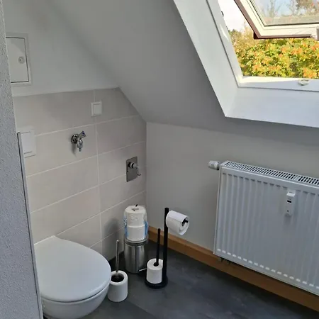 Apartment Schoene Vollausgestattete Monteurs- Gaestewohnung Naehe Raffinerie Leuna Und Geiseltalsee 0307 Braunsbedra