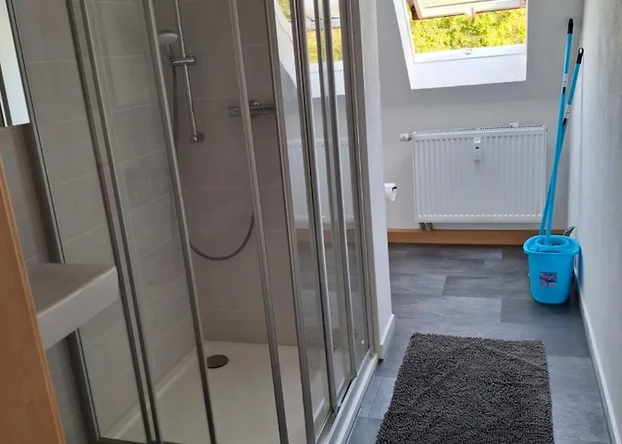 Schoene Vollausgestattete Monteurs- Gaestewohnung Naehe Raffinerie Leuna Und Geiseltalsee 0307 Braunsbedra