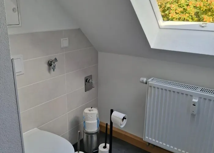 Apartment Schöne Vollausgestattete Monteurs- Gästewohnung Nähe Raffinerie Leuna Und Geiseltalsee Für 2 Personen 7 Braunsbedra